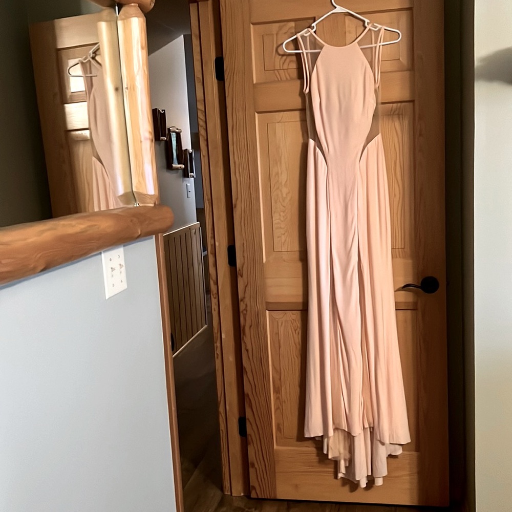 Jovani nude/ light pink dress 💕